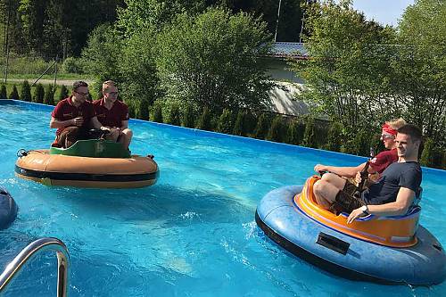 Bumper Boote: Ein Spaß für jung und alt  